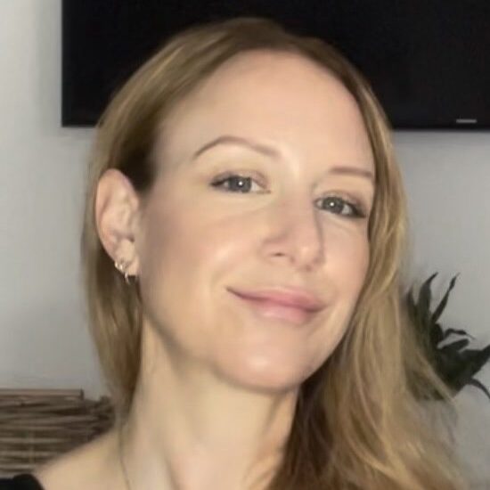 Louise client happy coaching client